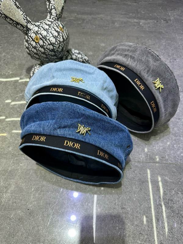 Dior beret dx48